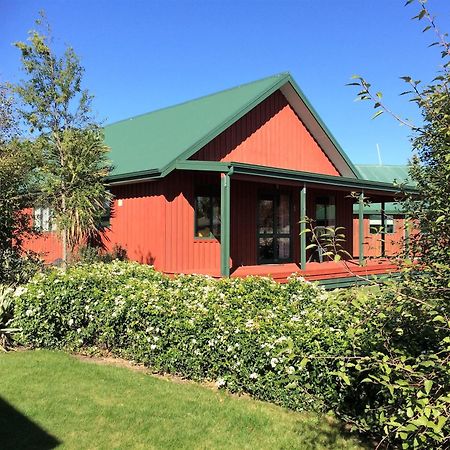 Cedar Chalets And Barkers Lodge Methven Zimmer foto