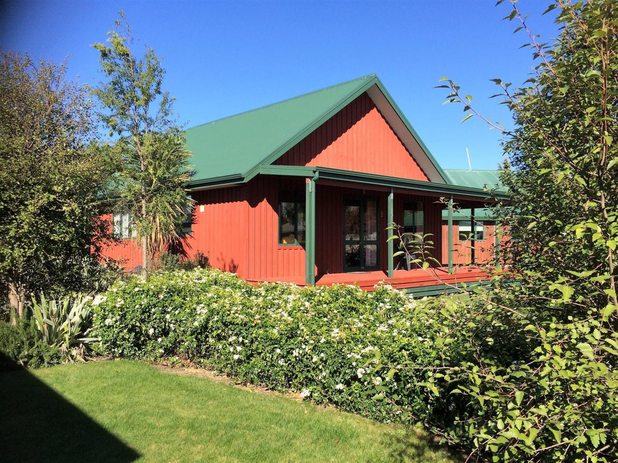 Cedar Chalets And Barkers Lodge Methven Zimmer foto