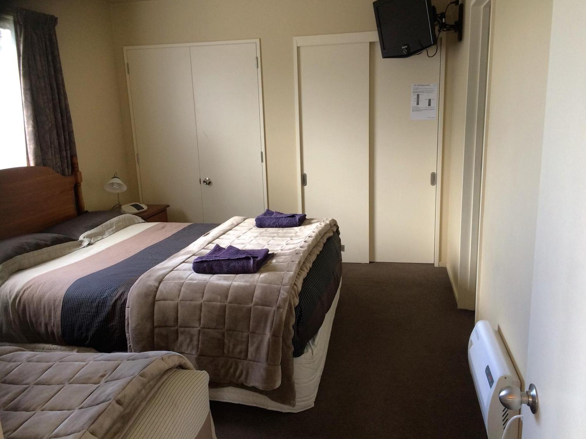 Cedar Chalets And Barkers Lodge Methven Zimmer foto