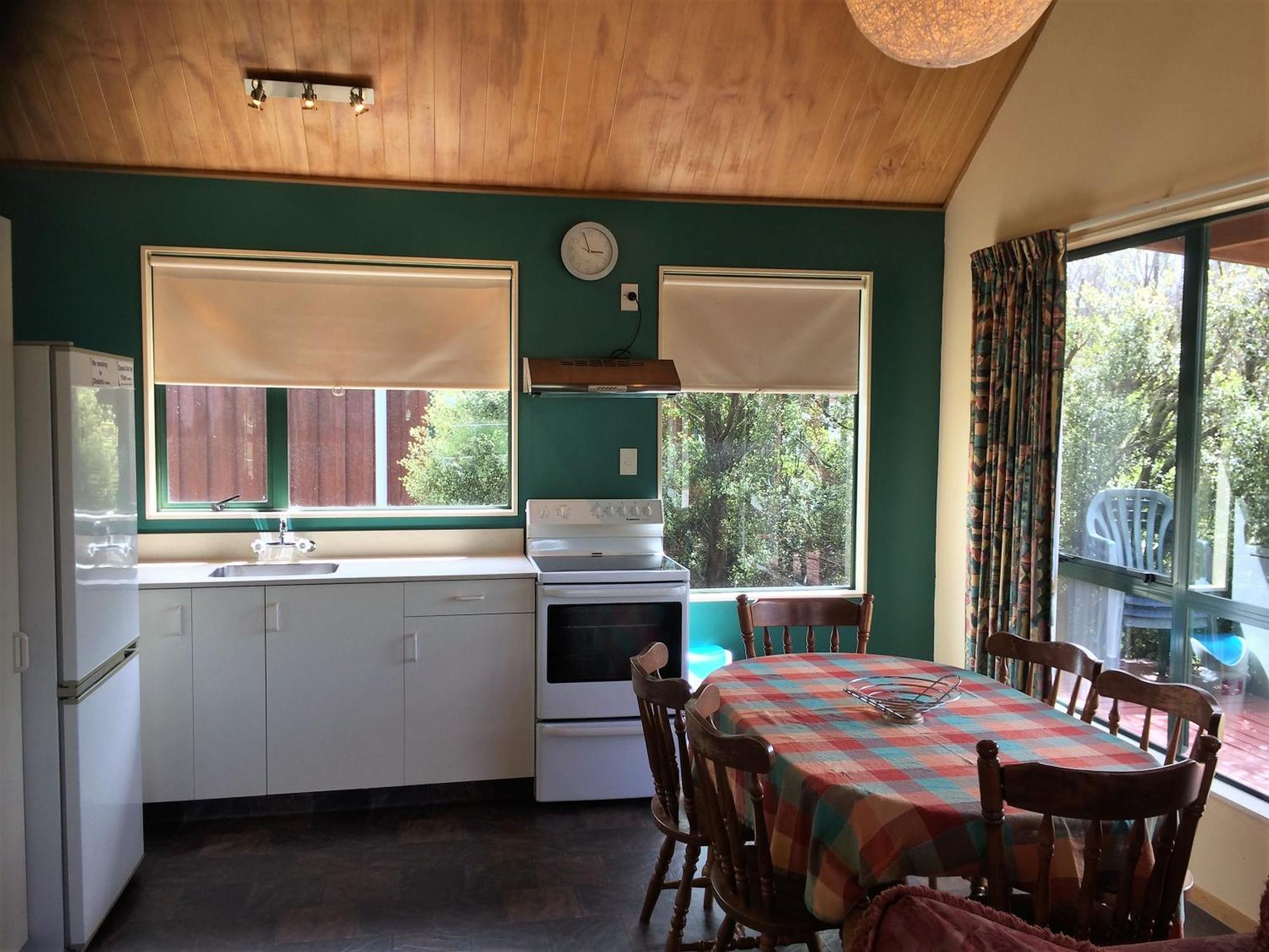 Cedar Chalets And Barkers Lodge Methven Zimmer foto