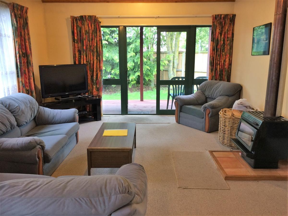 Cedar Chalets And Barkers Lodge Methven Zimmer foto