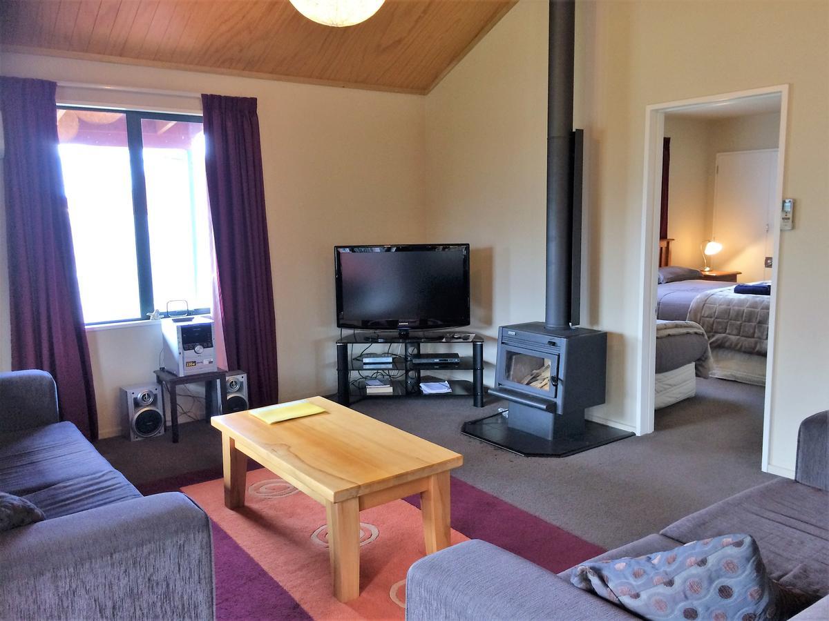 Cedar Chalets And Barkers Lodge Methven Exterior foto